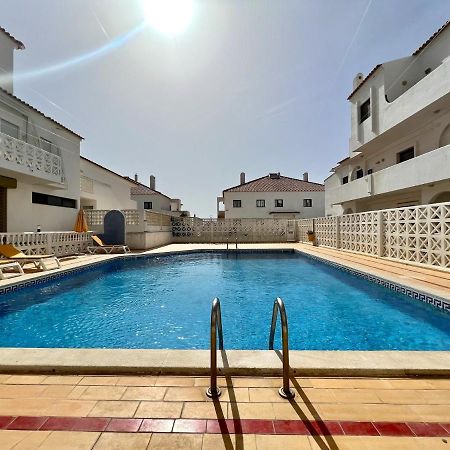Albufeira Central 3 With Pool By Homing Exteriér fotografie