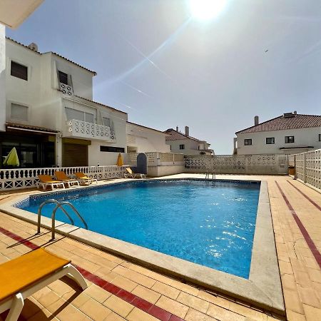 Albufeira Central 3 With Pool By Homing Exteriér fotografie