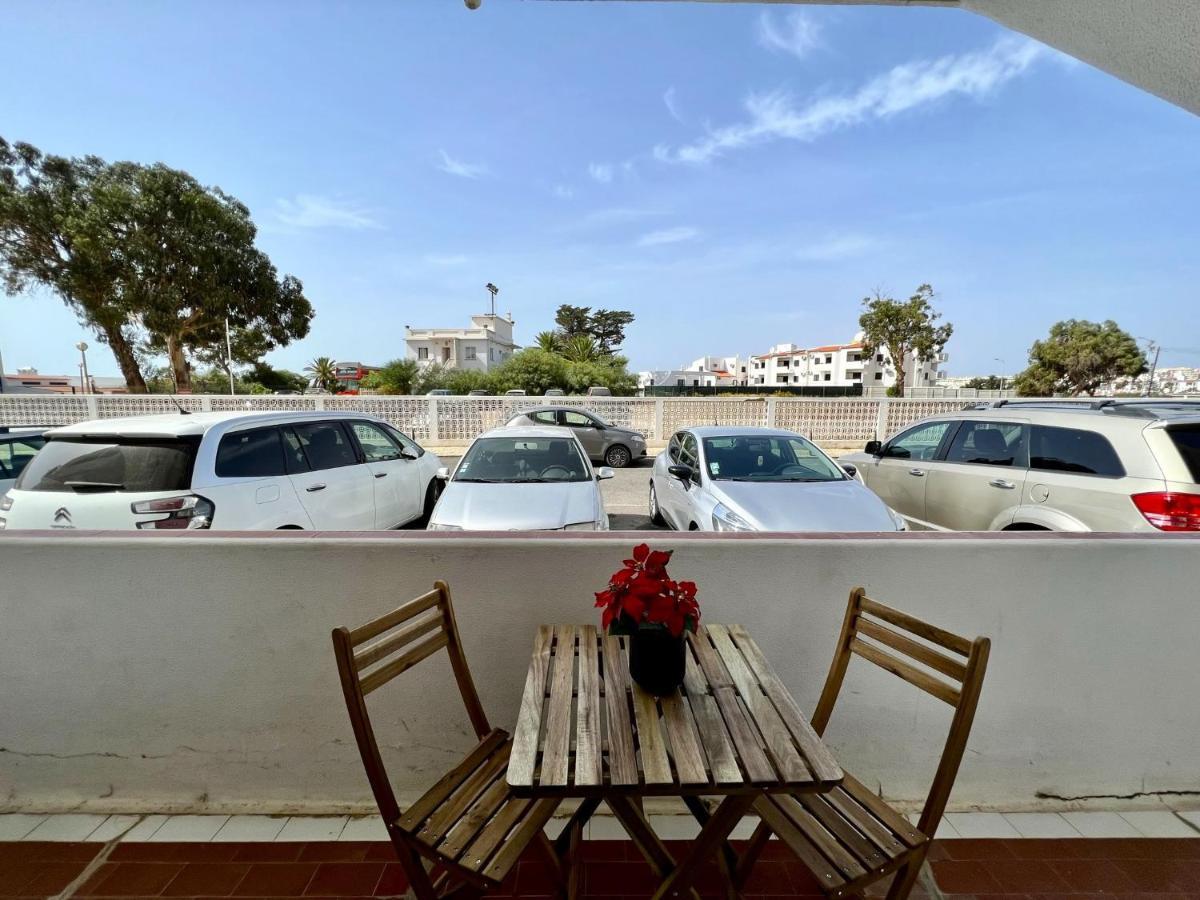 Albufeira Central 3 With Pool By Homing Exteriér fotografie