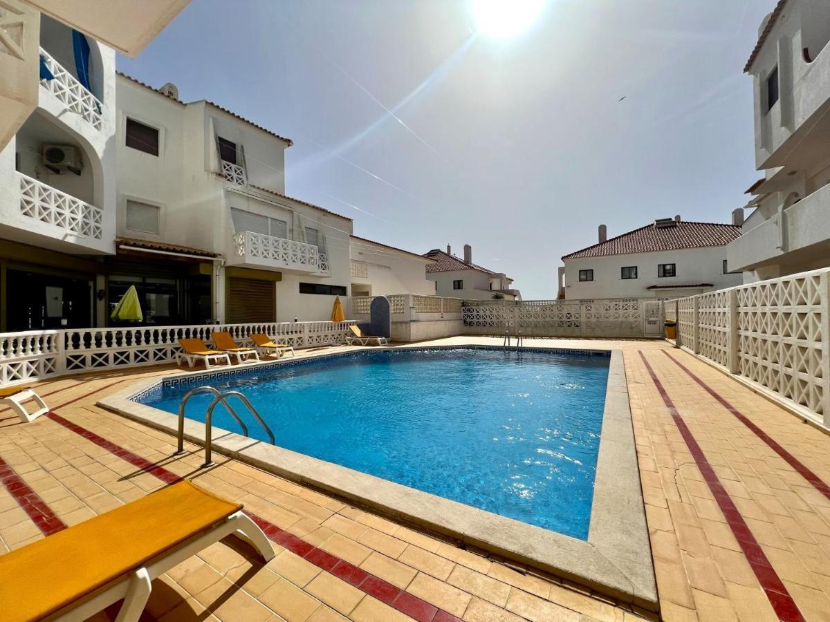 Albufeira Central 3 With Pool By Homing Exteriér fotografie